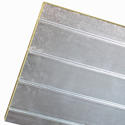 Tablero radiante de la espuma del piso de la base de XPS de la resistencia ácida con el papel de aluminio